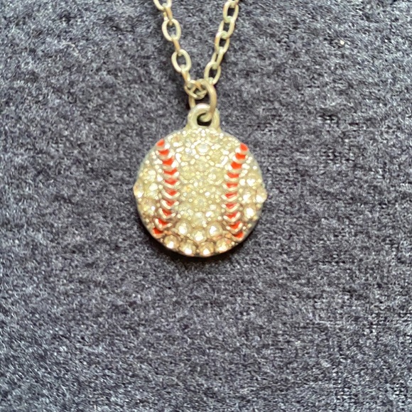 Crystals baseball necklace - Picture 2 of 7